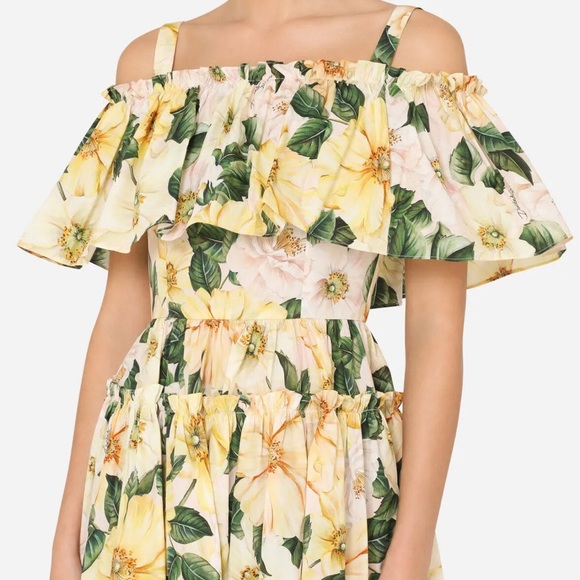🎉🎉Host Pick BNWT Ladies Dolce & Gabbana Floral Dress🎉🎉 - Picture 1 of 11